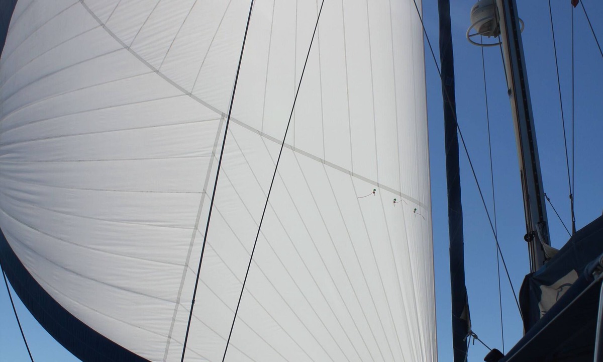Old Town Naxos Boat Rental | Catamaran with skipper and hostess Cyclades