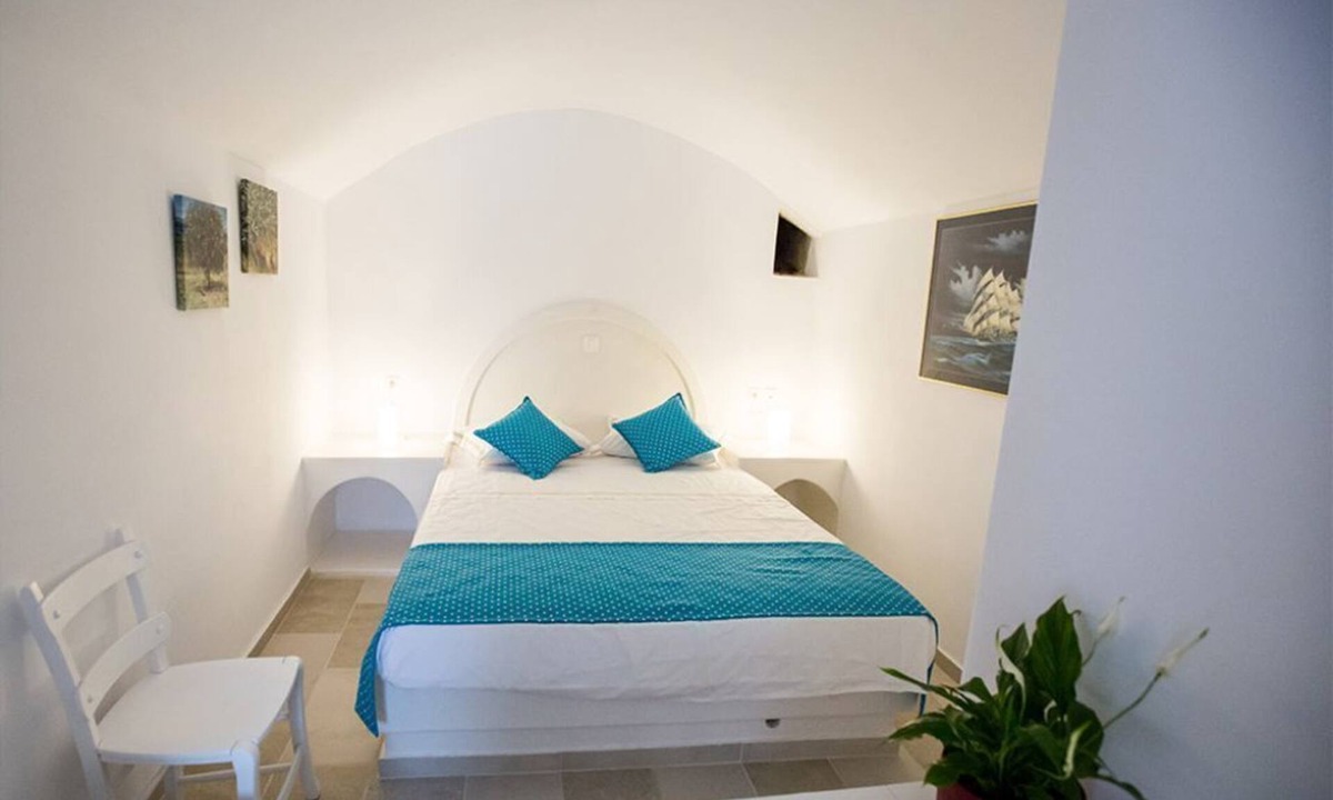 Karterados House | Cavesand - Private House with Private Pool