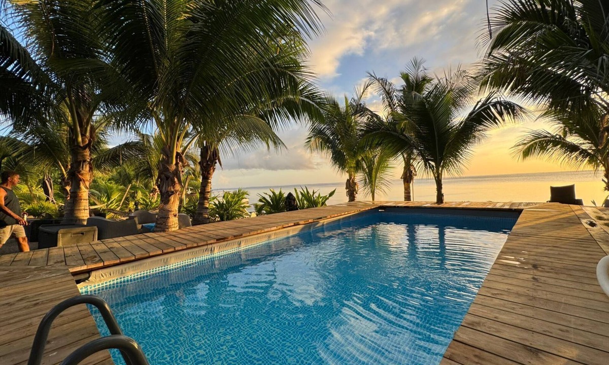 Moorea-Maiao House | Chic Beachside Retreat
