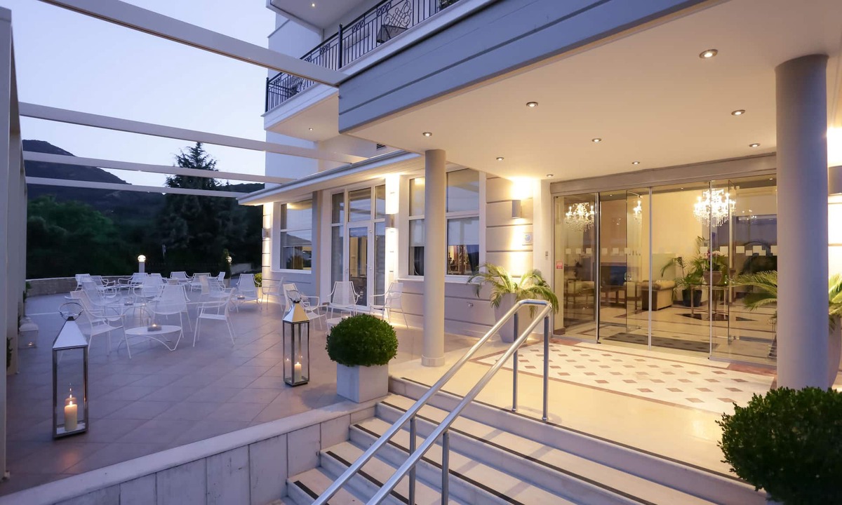 Kastoria Hotel | Chloe Hotel
