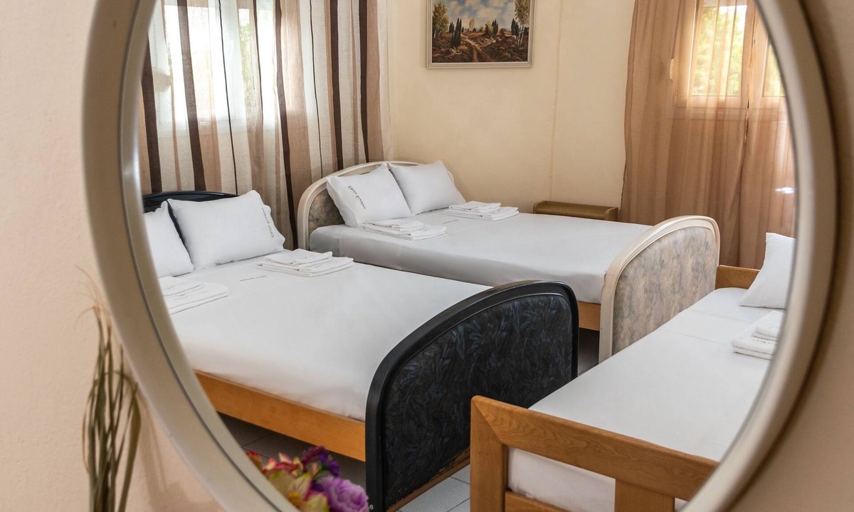Kallithea House | Chris Apartments