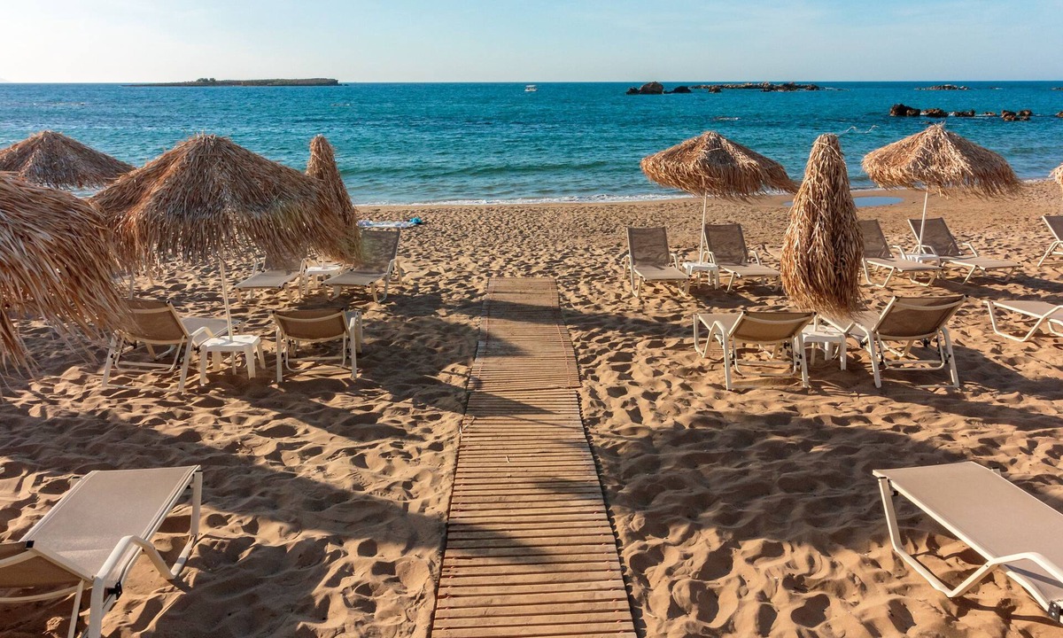 Nea Chora Hotel | Christina Beach