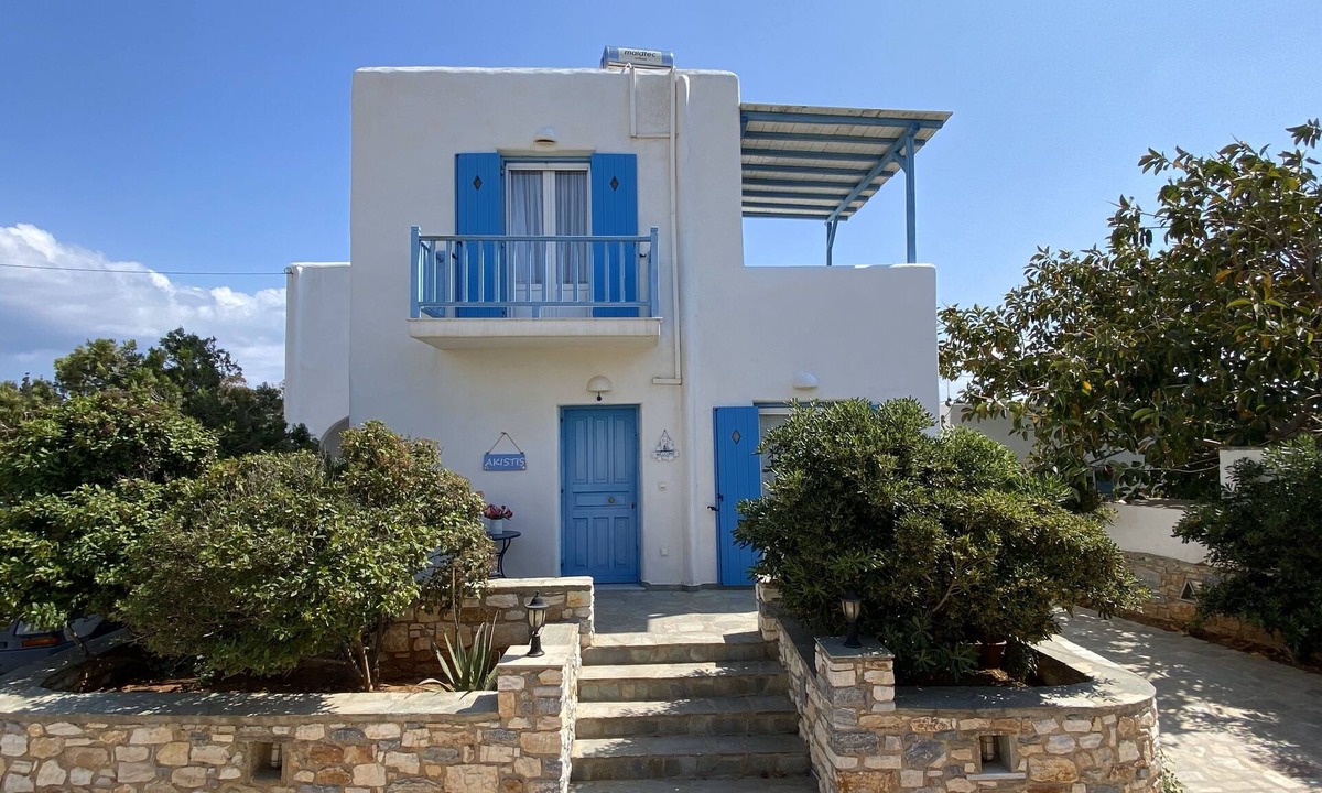 Aliki House | Classic Cycladic house in Paros island, 250m from amazing Piso Aliki beach!