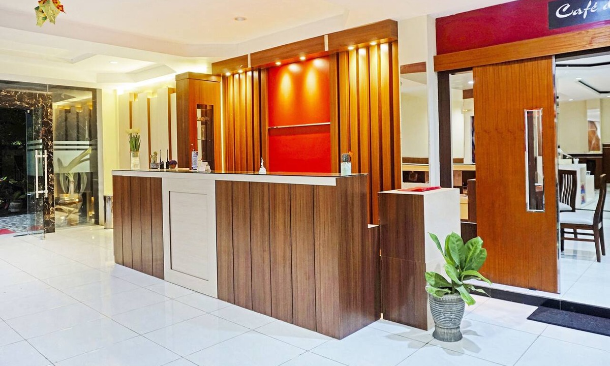 Singkang Hotel | COLLECTION O 91331 Hotel Grand Saota Soppeng