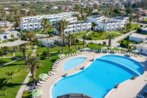 Kineta Resort | Comer Kinetta Beach