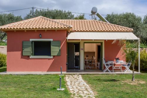 Lakithra House | Comfeto & Mandolato Sweet Houses