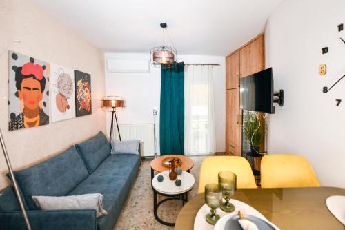 Larissa Apartment | Comfy Dots 1