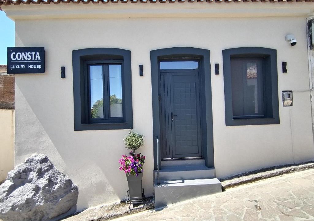 Mantamados Apartment | CONSTA Luxury House