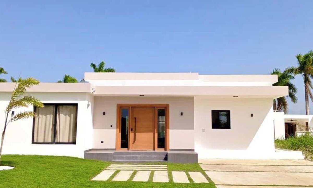 Playa Chiquita Villa | Coral Villa in Oceanfront Comm Sosua Ocean Village