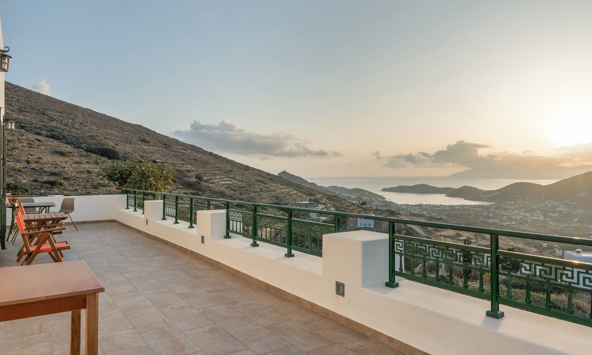 Ios Villa | Country House 'Hope - Ios' with Sea View, Wi-Fi and Air Conditioning