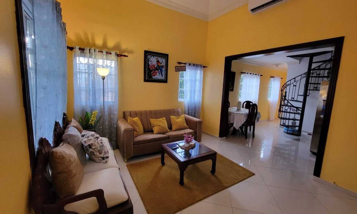Los Brazos Apartment | Cozy 2-bedroom apartment with AC and WiFi in lovely Puerto Plata with picuzzi