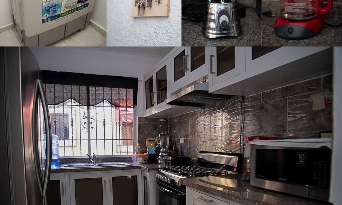 Los Frailes Apartment | Cozy 3 bedroom spacious Condo minutes away from Beach.
