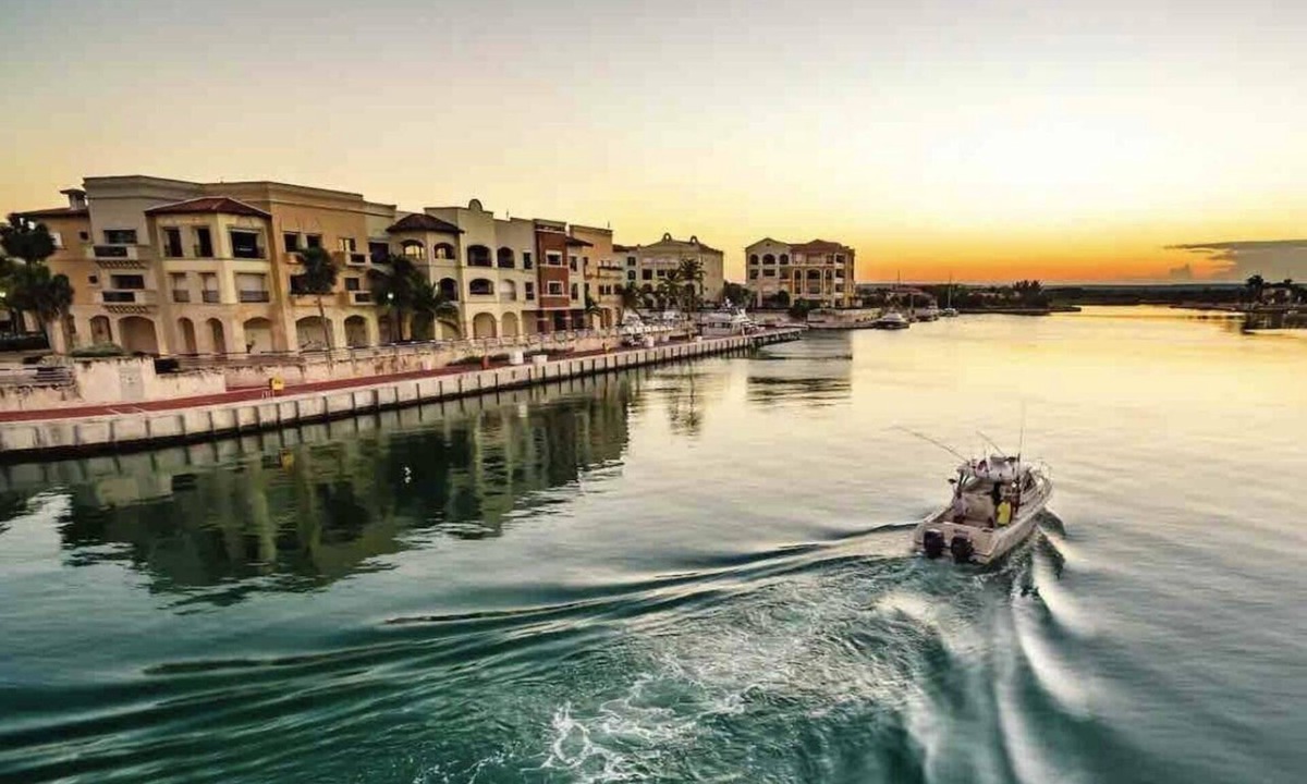 Cap Cana Marina Condo | Cozy Retreat, 5 minutes to Juanillo Beach at Fishing Lodge Marina Cap Cana!