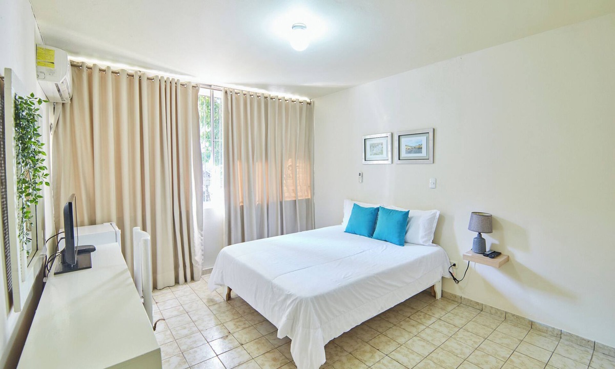 Gascue House | Cozy Rooms in Central Zone of Santo Domingo