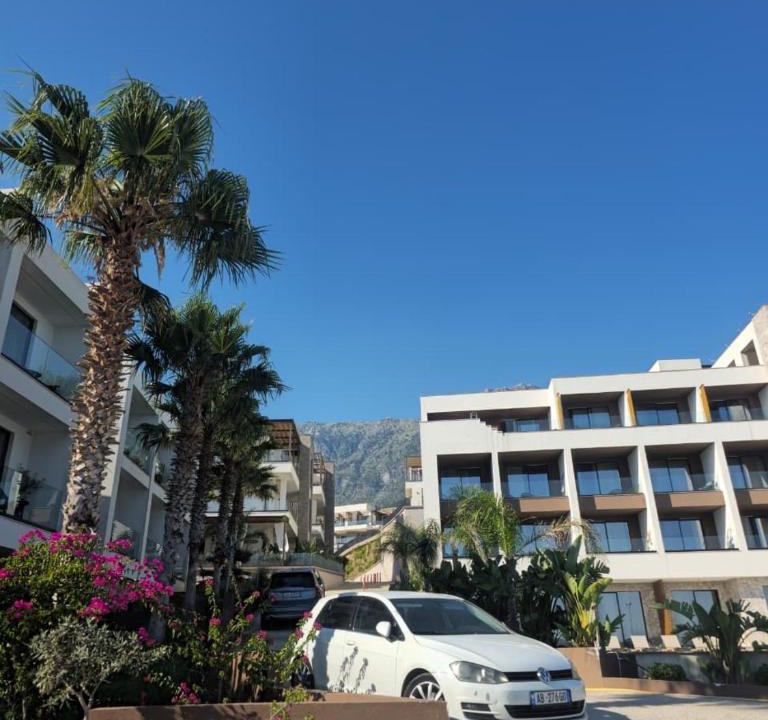Jala Apartment | Crystal Coast beachfront apartment