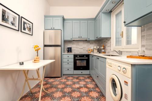 Kardamena Apartment | Dafni Local Style, 1 Min from Main Beach