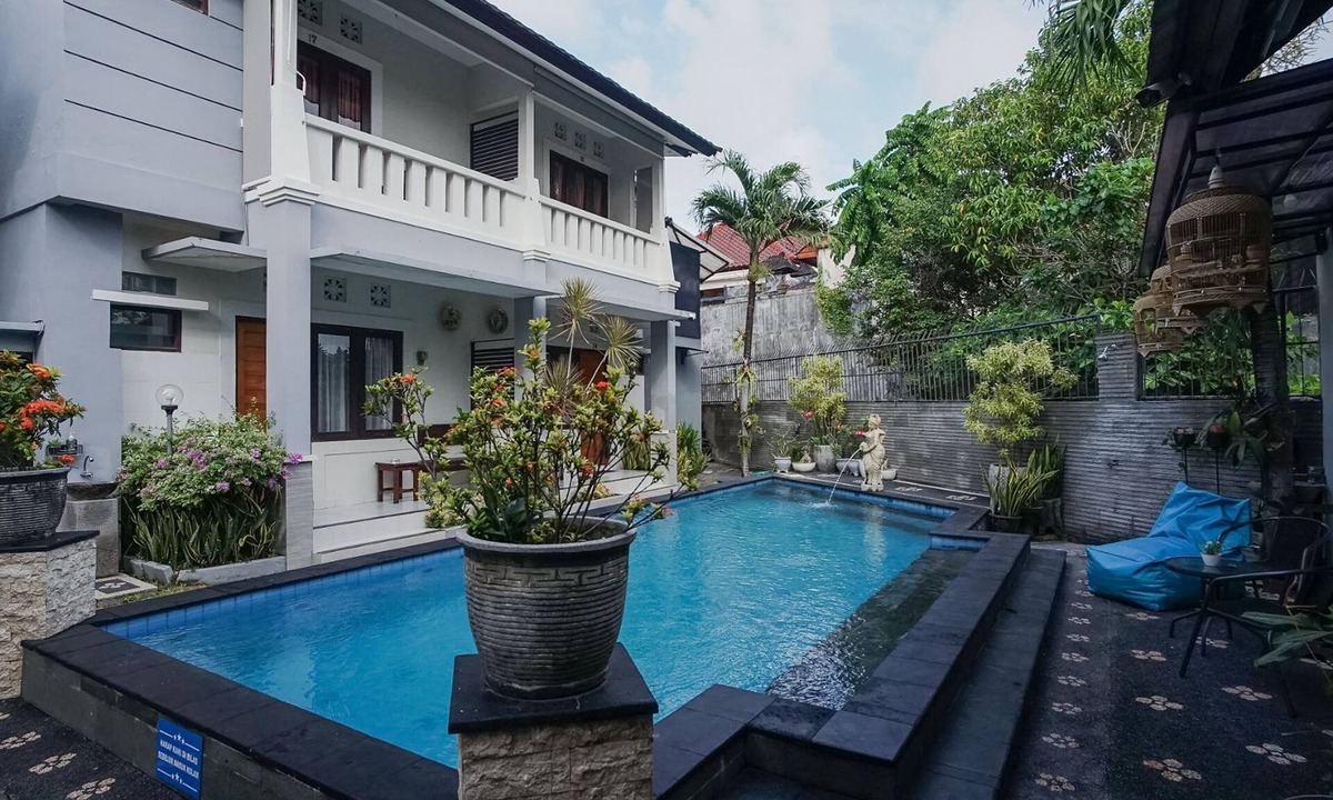 Renon Hotel | De Pavilla Homestay Bali