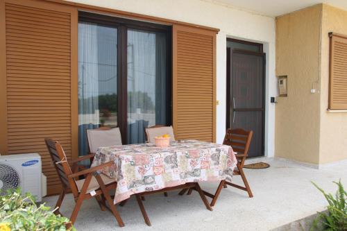 Kalavarda Apartment | Despinas Village House