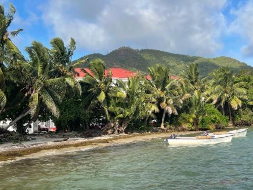 Grand Anse Apartment | Diamond Plaza Beachfront Apartments