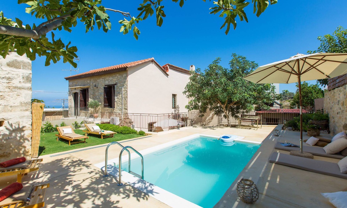 Rethymno Villa | Dotira, an Enchanting Heritage Home with Pool