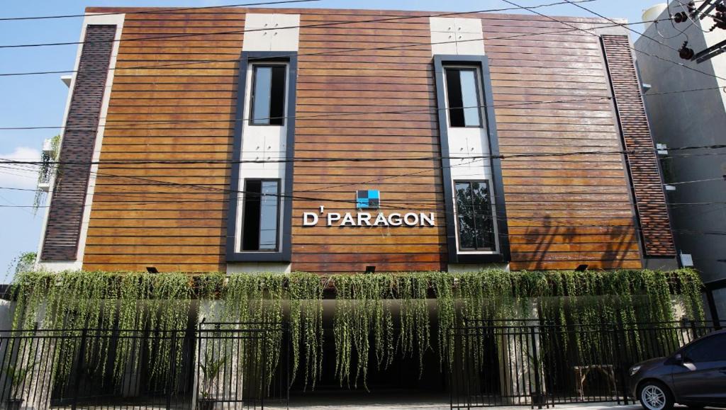 Laweyan Hostel | DPARAGON KERTEN