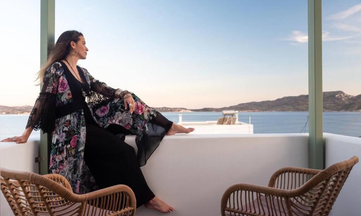 Adamas Hotel | Eclipse Tales