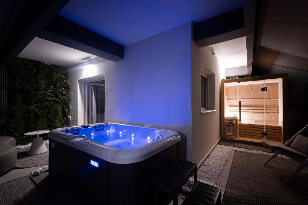 Larissa Apartment | Edem