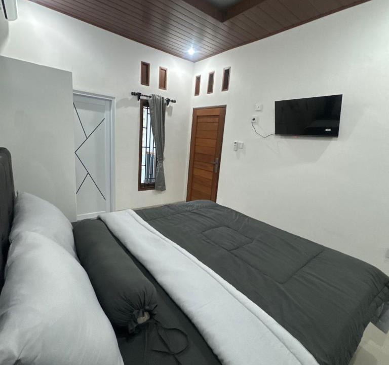 Blahbatuh Bed & Breakfast | Ej house