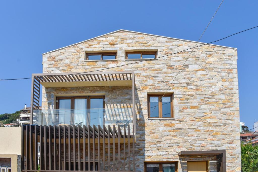 Skiathos Town Apartment | Ektor's Villa, Skiathos, Greece, free parking, free Wifi