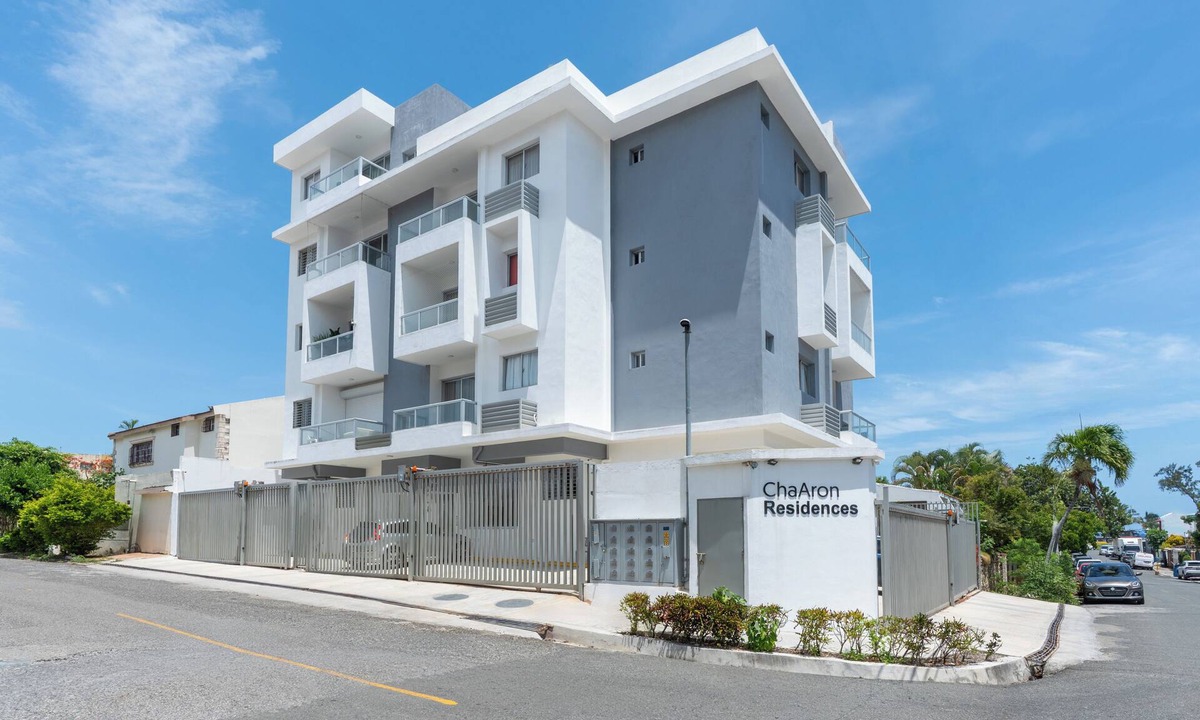 Renacimiento Apartment | El Malecón Santo Domingo Luxury Apartment Balcony, Views & Prime Spot