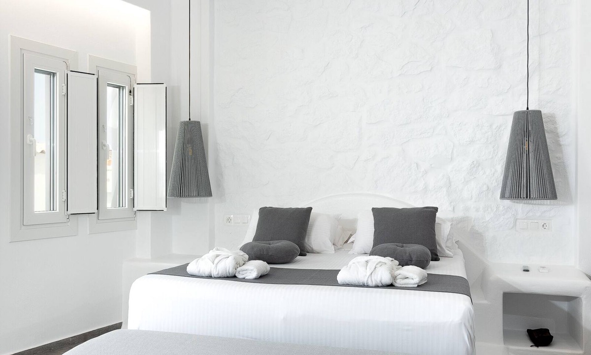 Old Town Naxos Apartment | El Puerto Luxuri Suites 1