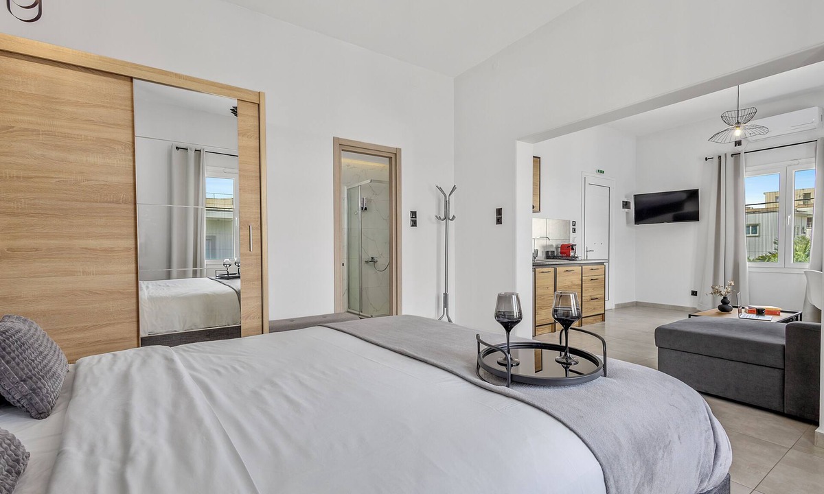 Elefsina House | Elefsinian Mysteries Apartments