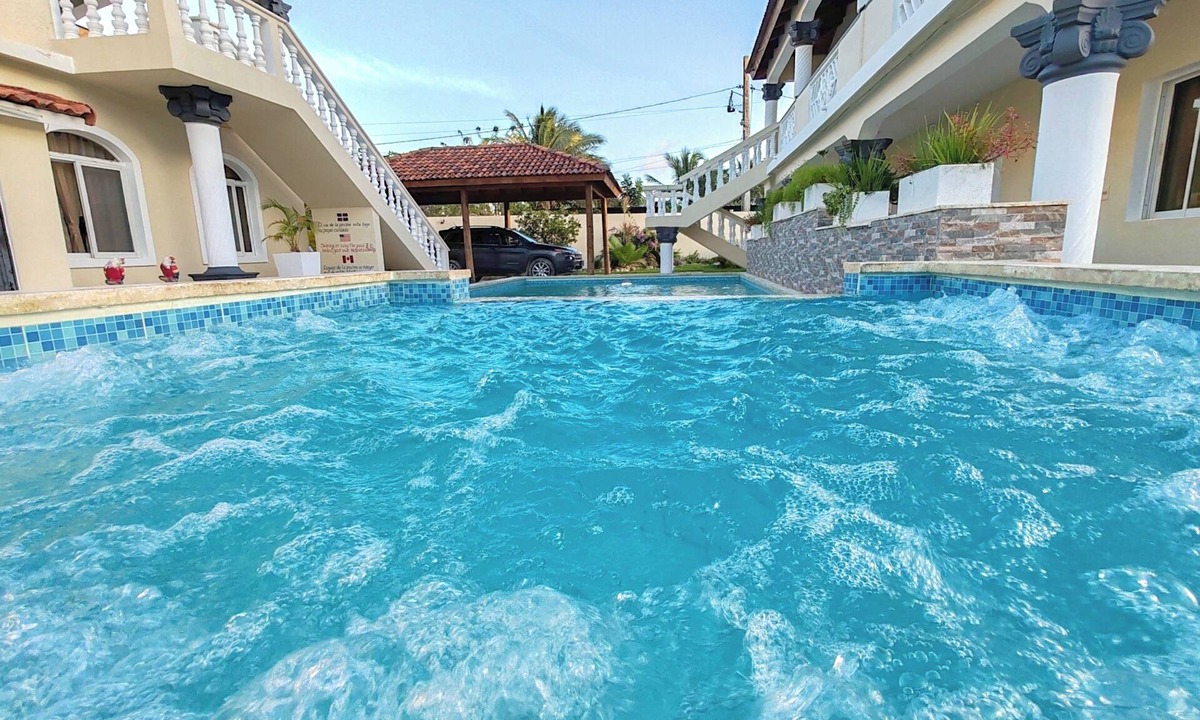 Cabarete Villa | Elegant 7BRVilla in Cabarete – Whirlpool, Pool, Beach & Adventure!