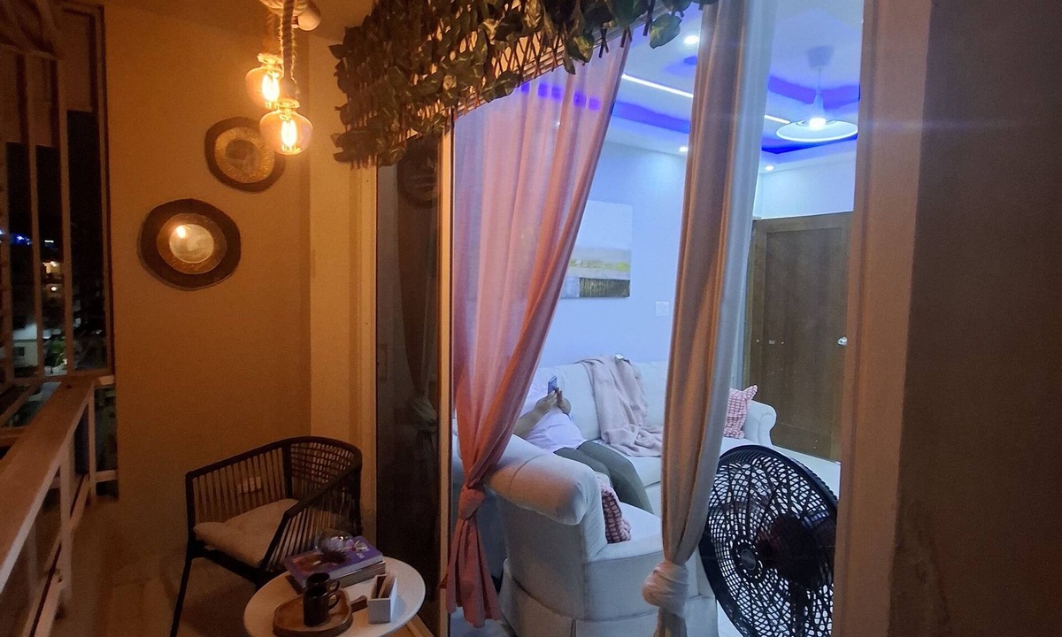 Prado Oriental Apartment | Elegant & Comfortable Apartment with Private Balcony