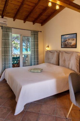 Vourvourou Apartment | Elenas Beach Studios