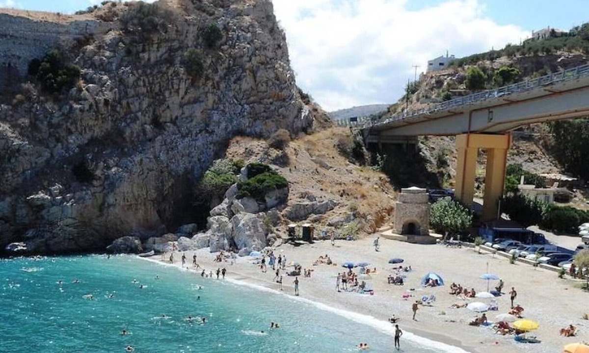 Palaiokastro Villa | Elia 1 maisonette,Near Heraklion, beach & taverns