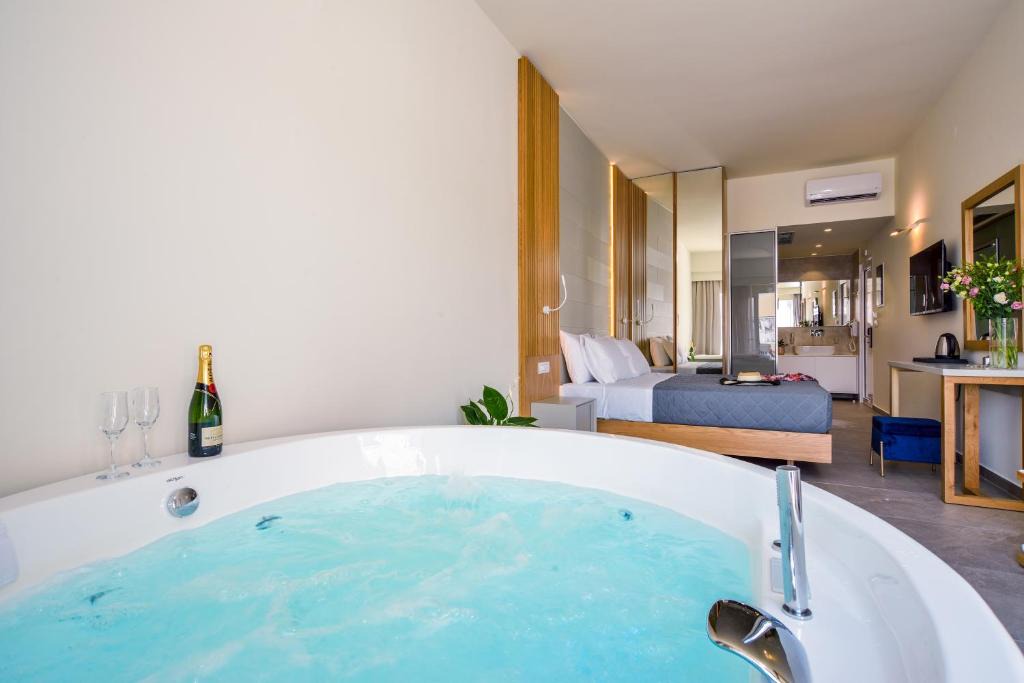 Platanias Town Hotel | Elia Platanias