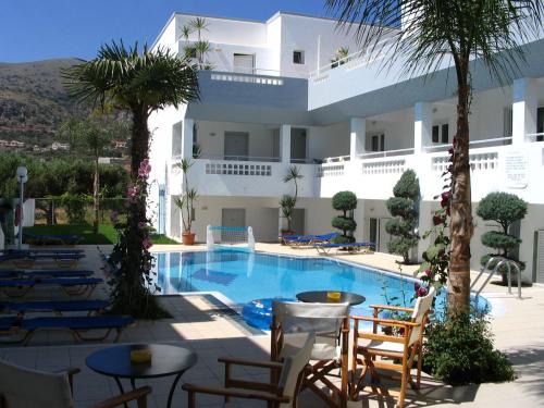Malia Apartment | Emerald Malia