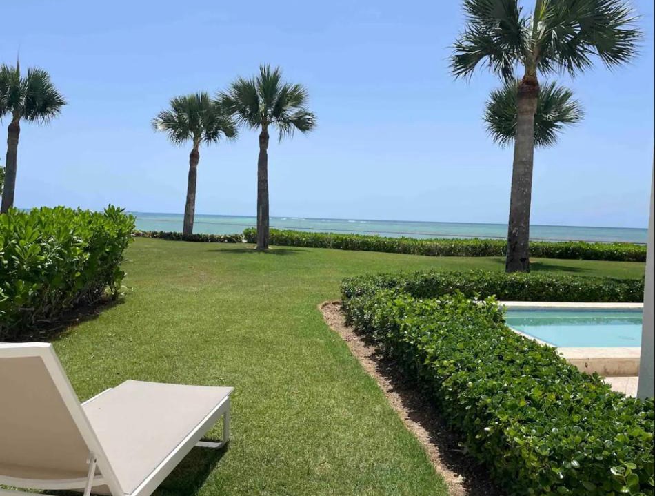 Cap Cana Marina Apartment | En la playa con piscina
