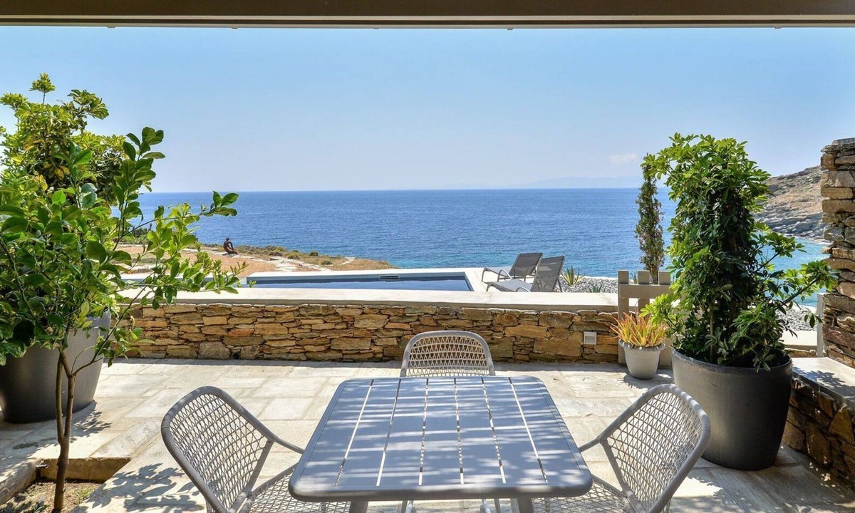 Agios Romanos Villa | Endearing Tinos See Front Suite | Ilios & Selini Suite | Breathtaking Sea Views.