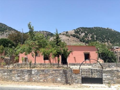 Impros Villa | Epavlis Iosif