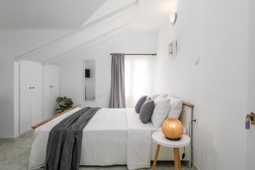 Lakithra Apartment | Eraora Lofts & Apartments Kefalonia