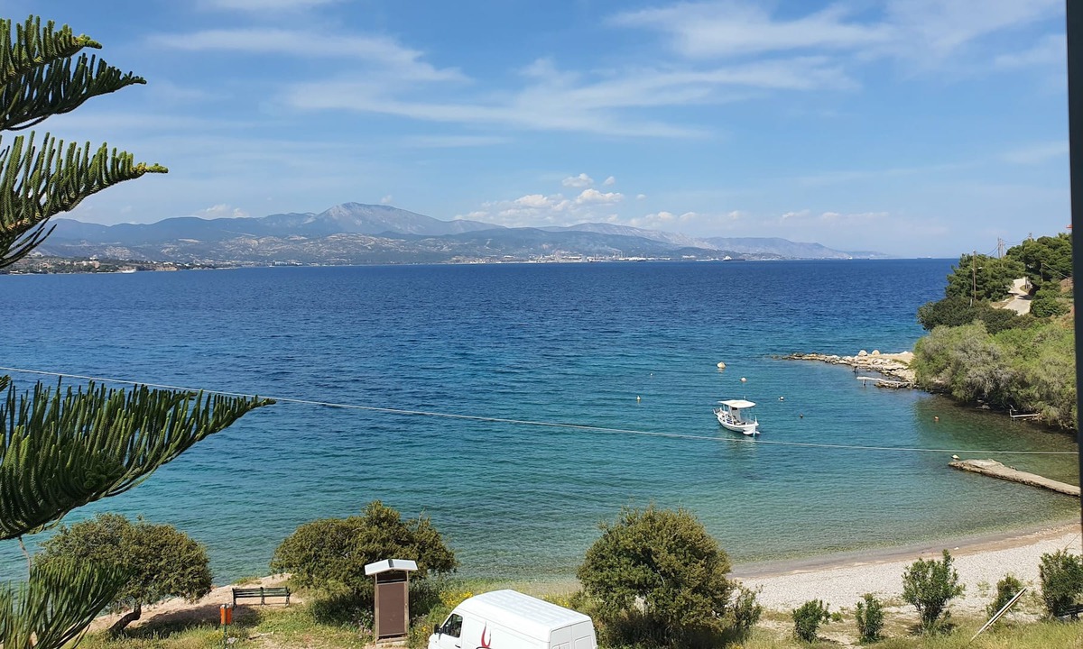 Loutra Oraias Elenis Apartment | Ericas Heaven by the beach