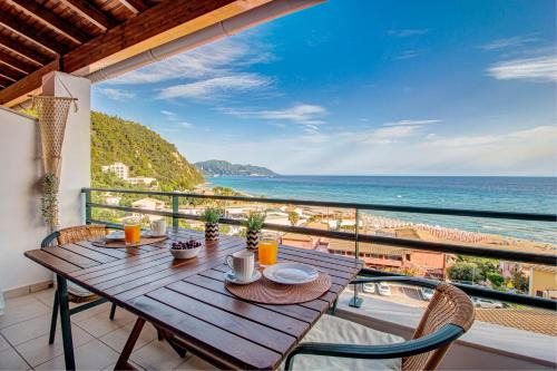 Glyfada Apartment | Etherial Stay in Corfu island Home166 by New Era