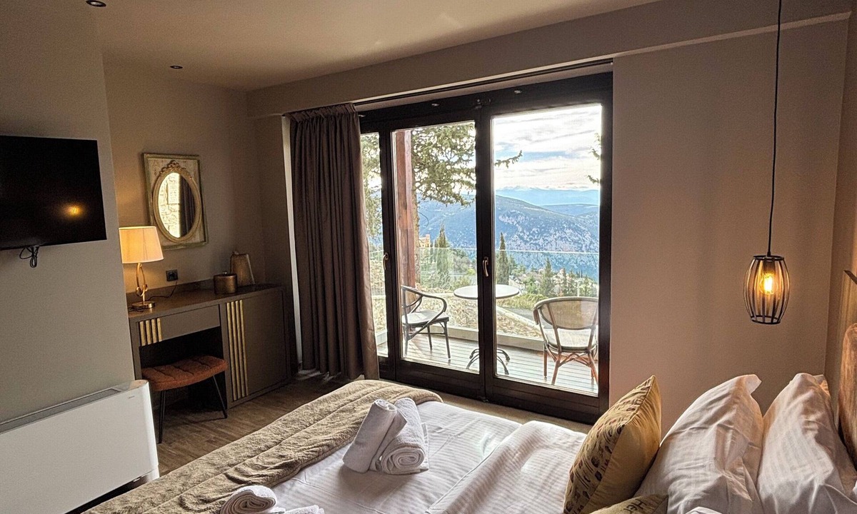 Arachova House | Evita BelleVue