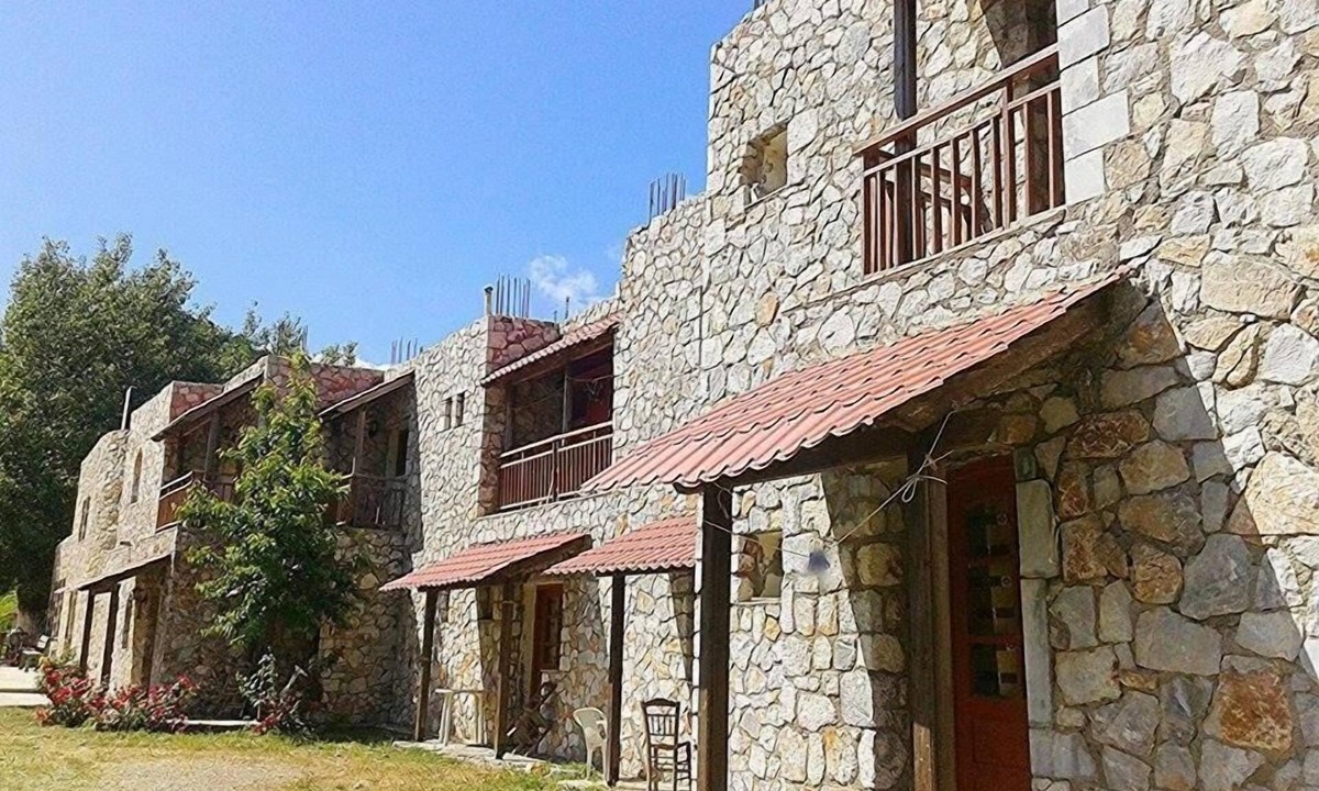 Omalos Hotel | Exari