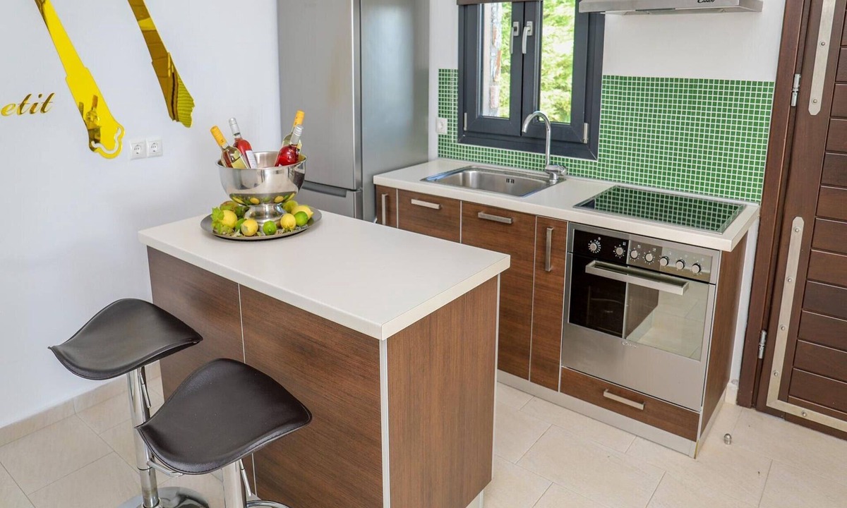 Vassilias Villa | Executive Skiathos Villa | 3 Bedrooms |.