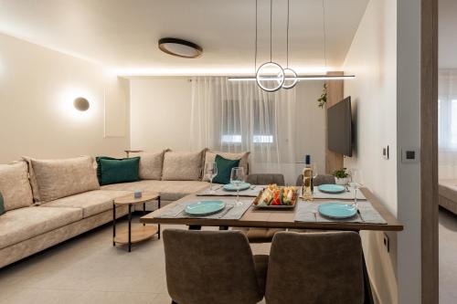 Argostoli Town Villa | fa & f