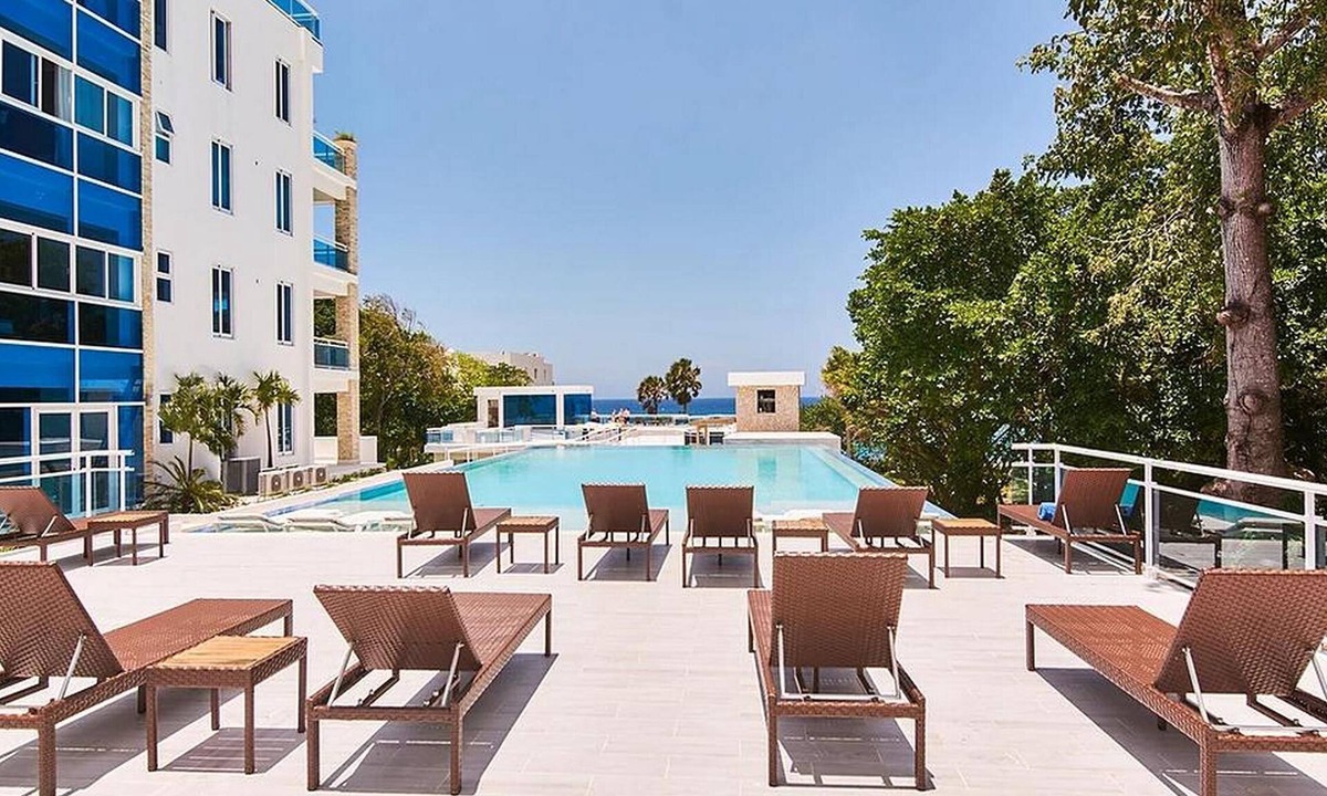 Sosua Apartment | Family-friendly luxury resort on secluded sandy beach, with pool/jacuzzi