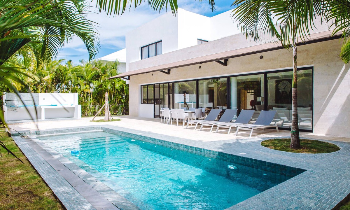 Punta Cana Village House | Fantastic 5 Bedroom Villa in Punta Cana